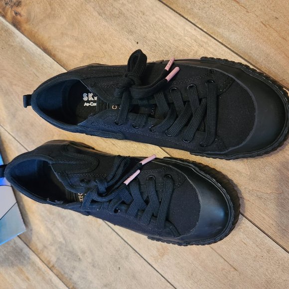 skechers new moon total eclipse